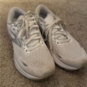Brooks White Running Shoes